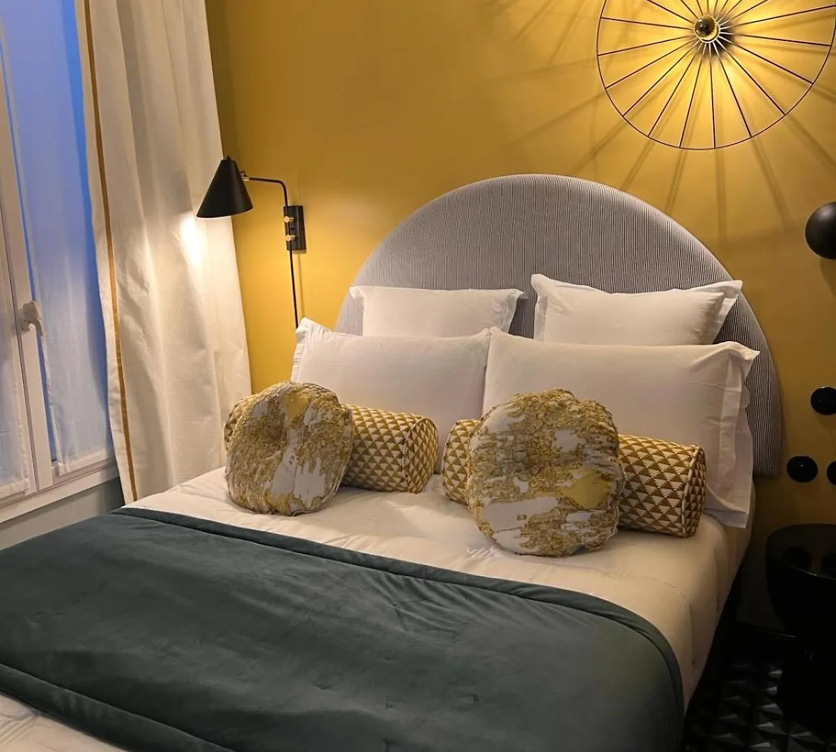 Le Clark 4* Paris
